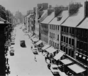 Perth High Steet, scene of Dewars first shop